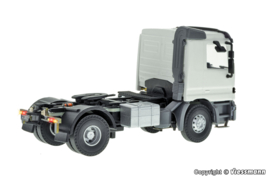 Viessmann 8114 - MB Actros trekker (HO)