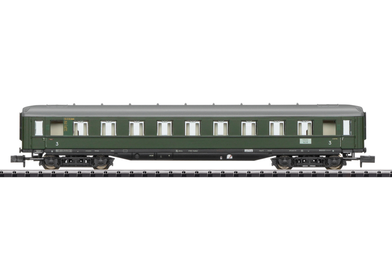 Minitrix 18486 - DB, sneltreinrijtuig 3e klas "D 96"(N)