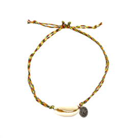 Colourful shell bracelet