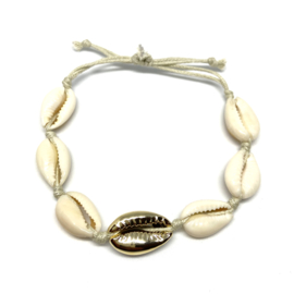 Bracelet with shells - gold