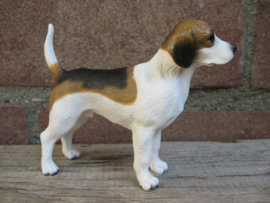 beeldje Beagle staand