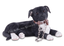 beeldje Staffordshire Terrier zwart met riem klein
