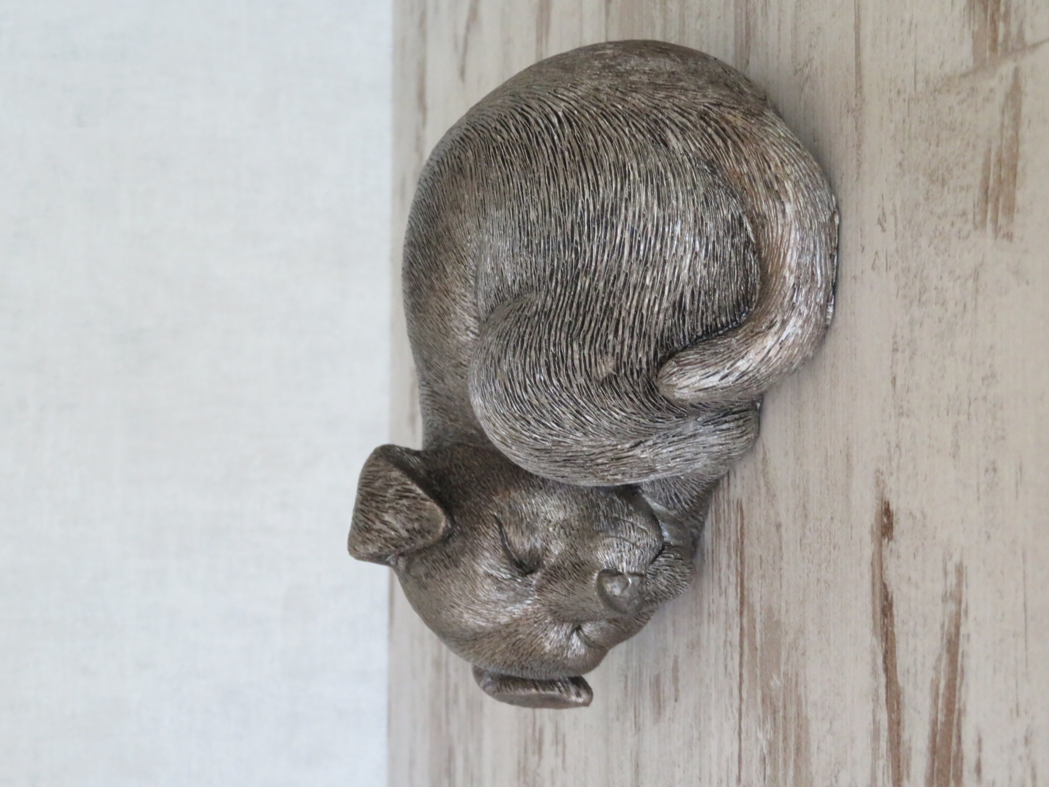 asbeeldje/urn Jack Russell puppy