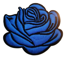 Embleem / applicatie Blauwe roos - 7,6 x 6,4 cm