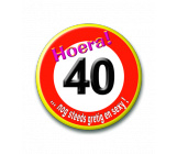 Button 40 jaar verkeersbord