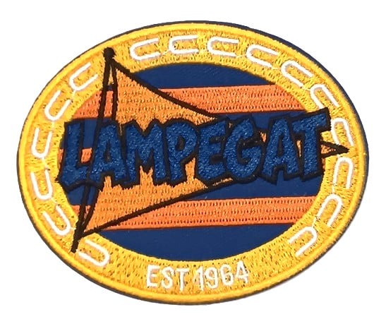 Embleem / applicatie LAMPEGAT ORANJE VLAG 8,5  x 7 cm
