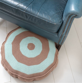 Yarn and Colors | Haakpakket | Basic Floor Cushion