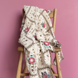 Yarn and Colors | Haakpakket | Romantic Throw