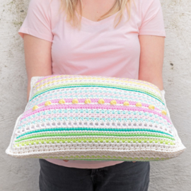 Yarn and Colors | Haakpakket | Garden Party Cushion