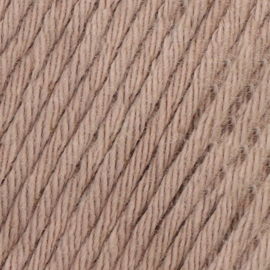 Yarn and Colors Epic 006 Taupe