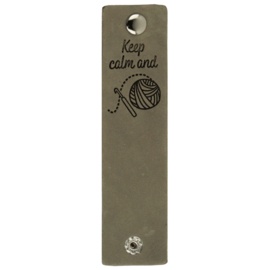 Durable | Leren label met drukknoop | 12 x 3 cm | 2 stuks | Keep calm and crochet