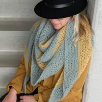 Yarn and Colors | Haakpakket | Elegant Diamond Bobble Shawl