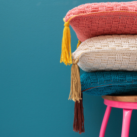 Yarn and Colors | Haakpakket | Must-have Cushion