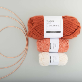 Yarn and Colors | DIY pakket | Three is a charm WOW! muurhanger