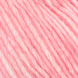 Yarn and Colors Charming 038 Peony Pink