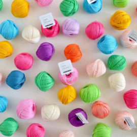 Yarn and Colors Must-have Minis 108 Curry