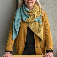 Yarn and Colors | Haakpakket | Slanted Scarf