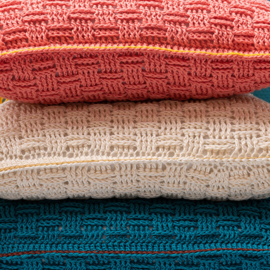 Yarn and Colors | Haakpakket | Must-have Cushion