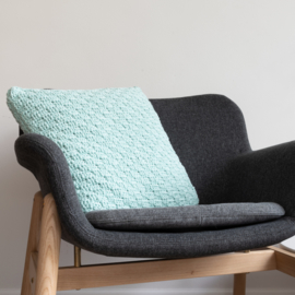 Yarn and Colors | Haakpakket | Basket Weave Comfy Cushion