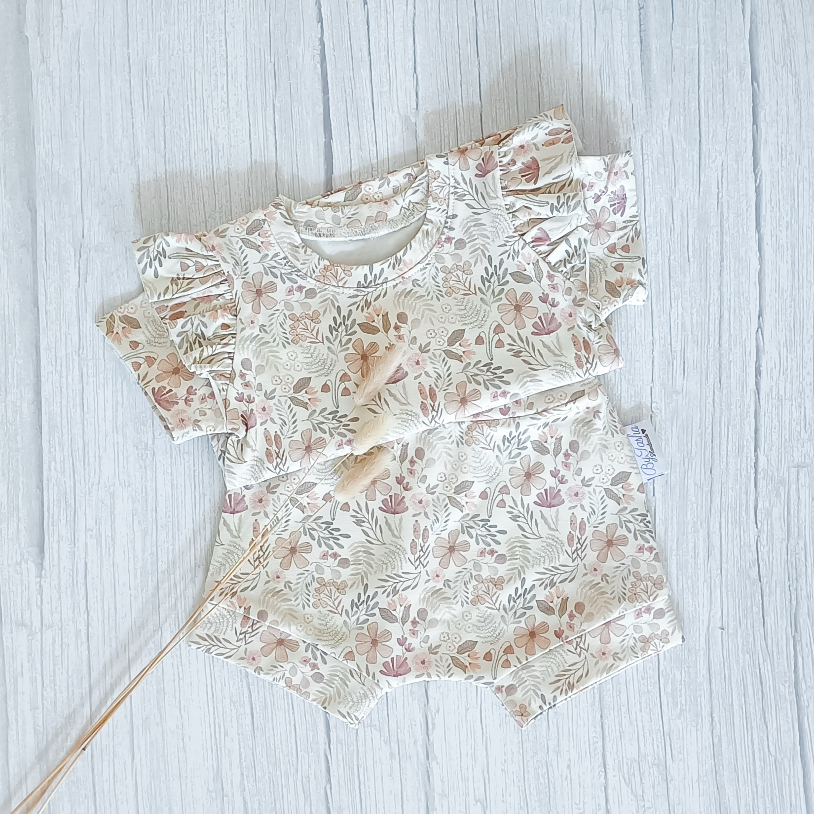 Ruffle T-Shirt Bosplanten