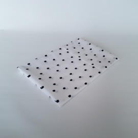 Laken Dots