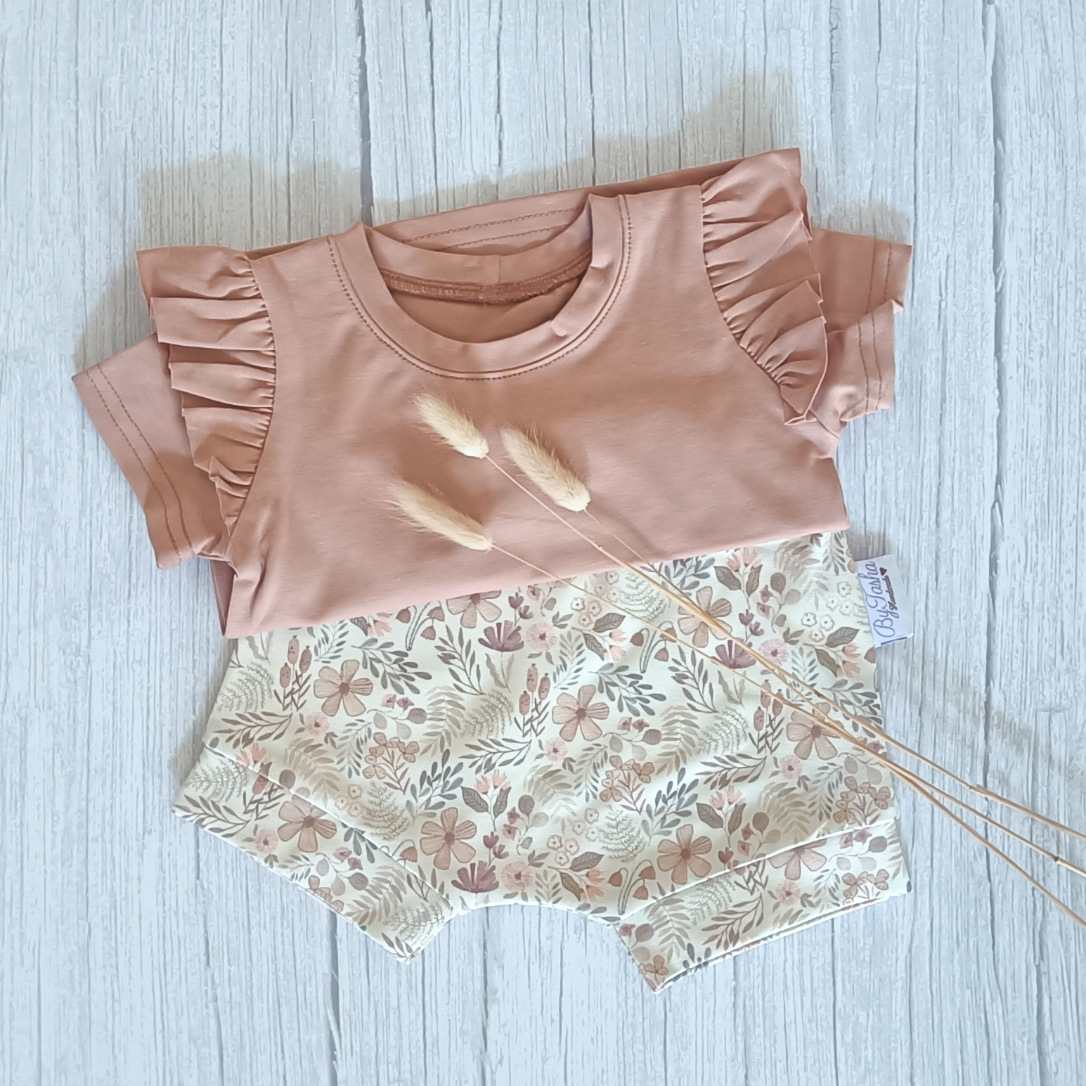 Ruffle T-Shirt Dusty Roze