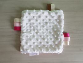 Labeldoekje Wafel Babyroze/Minky Fleece Wit