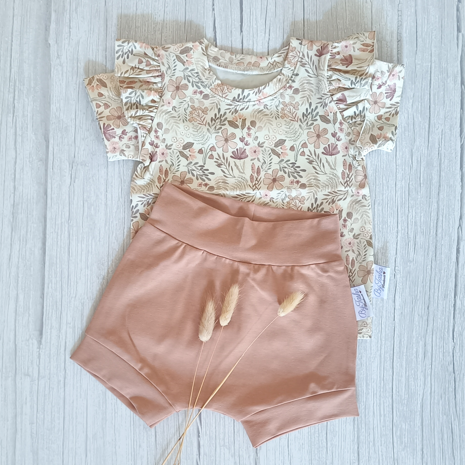 Ruffle T-Shirt Bosplanten