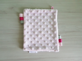 Labeldoekje Wafel Donkergrijs/Minky Fleece Roze