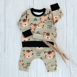 Sweater Wild One
