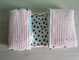 Luieretui Wafel Babyroze/Painted Dots Wit/Zwart