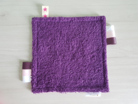 Labeldoekje Fuchsia met witte sterren/Badstof Paars