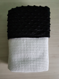 Deken Wafel Wit/Minky Fleece Zwart