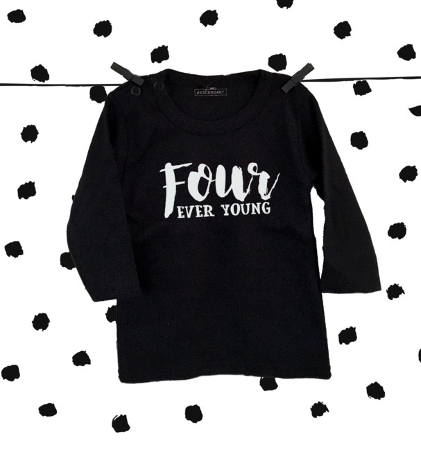 'Four ever young' verjaardag shirt 4e verjaardag