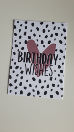 Kaart Birthday Wishes met roze hart en zwarte vlekjes