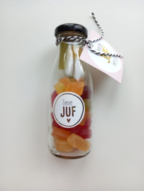 Flesje snoep voor juf en meester