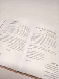 Zij lacht - dagboek