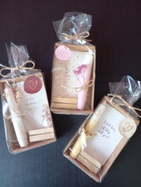 Giftset - doosje met kaart in blokje en kaars