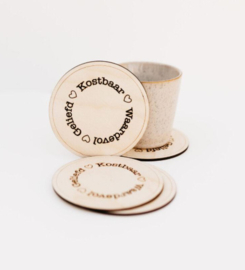 Houten onderzetter Kostbaar