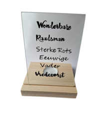 Kerst tekst op glas in blokje met waxinelichtje