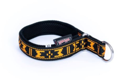 Collar with padding