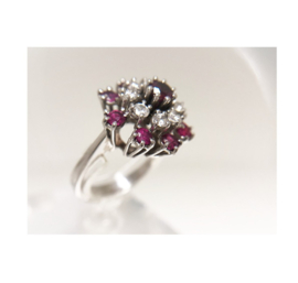 Witgouden Rozet Ring Robijn / 0.58 ct Briljant Geslepen Diamant TW/VS2