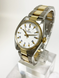 Rolex Oyster Perpetual 6751 White Roman Dial 31 mm - Staal / Goud