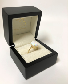 14 K Gouden Dames Ring Cabochon Opaal - Mt 18
