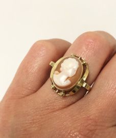 14 K Antiek Gouden Handvervaardigd Camee Ring