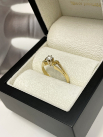 18 K Gouden Solitair Ring 0.15 crt Briljant Geslepen Diamant H/VSI