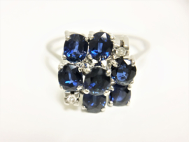 14 K Witgouden Fantasie Ring Ovaal Geslepen Koningsblauw Saffier en Briljantgeslepen Diamant
