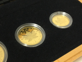 Commemorative Maple Leaf Issue - Set Gouden Maple Leaf in Cassette PROOF