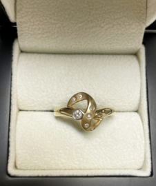 14 K Gouden Fantasie Slag Ring 0.15 ct Briljant Geslepen Diamant G/VS
