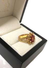 Antiek Gouden Ring ca 4.5 ct Briljant Geslepen Oranje Saffier